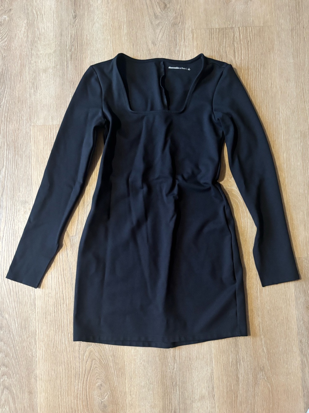 Abercrombie & Fitch Black Long-Sleeve Mini Dress